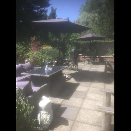 The Bridge Guest House Coltishall 외부 사진
