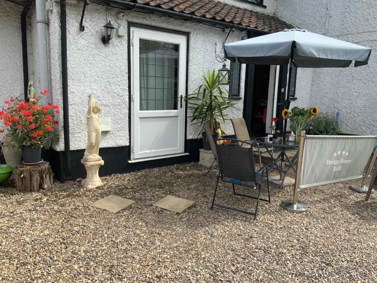 The Bridge Guest House Coltishall 외부 사진