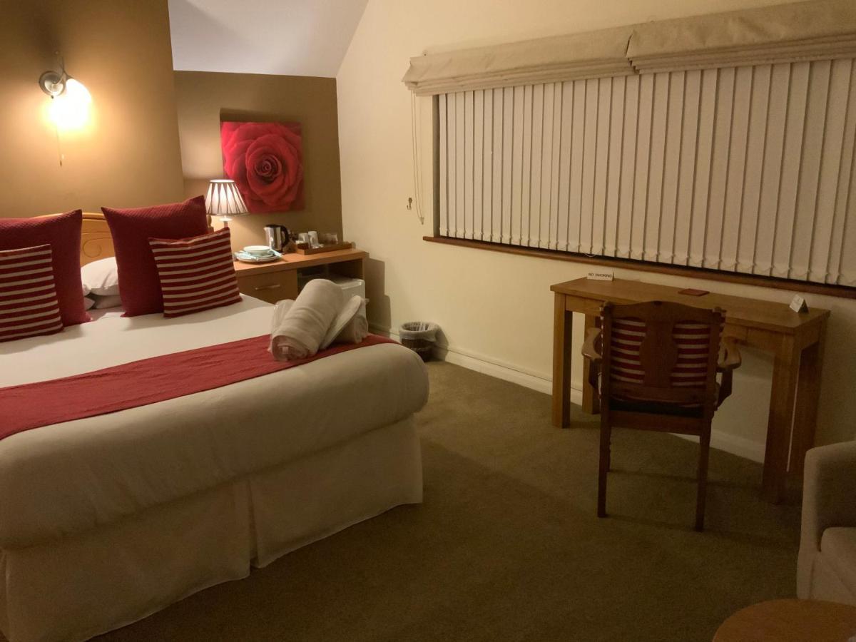 The Bridge Guest House Coltishall 외부 사진